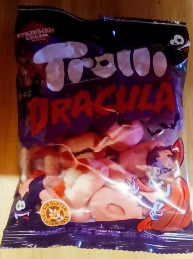 Trolli Dracula – Strawberry Cream Sachet Trolli Dracula avec bonbons gélifiés goût fraise‑crème