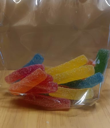 Frites Haribo – Sachet de 100 g Des frites colorées, tendres et légèrement acidulées. Un classique Haribo plein de peps.
