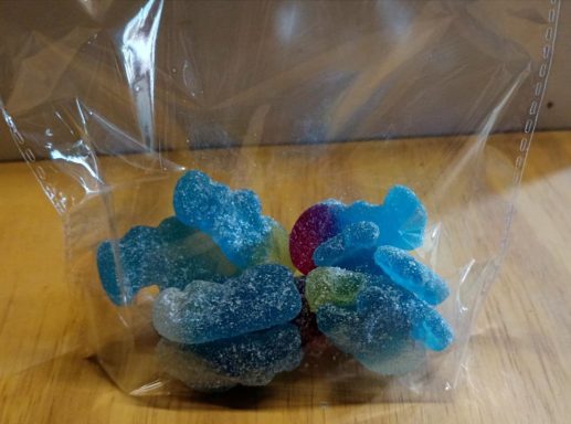 Schtroumpfs Pik – Sachet de 100 g Les Schtroumpfs version PIK : acidulés, colorés et pleins de peps.